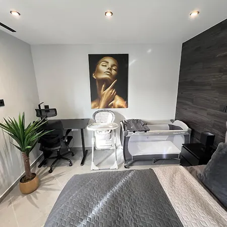Luxury 2 Lägenhet *