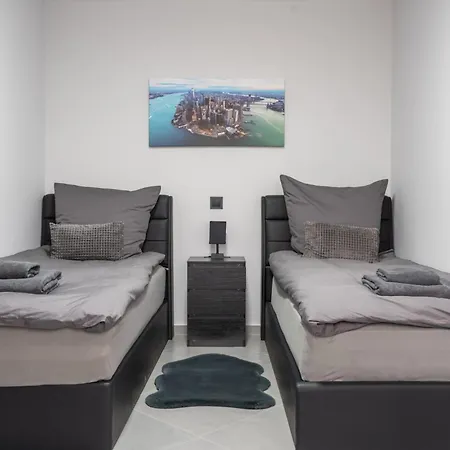 Lägenhet Luxury 2